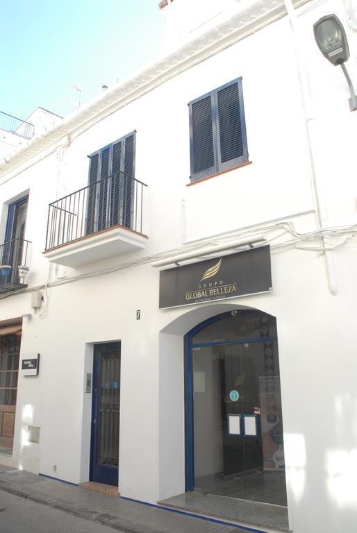 Apartaments Bonaventura 7 锡切斯 外观 照片